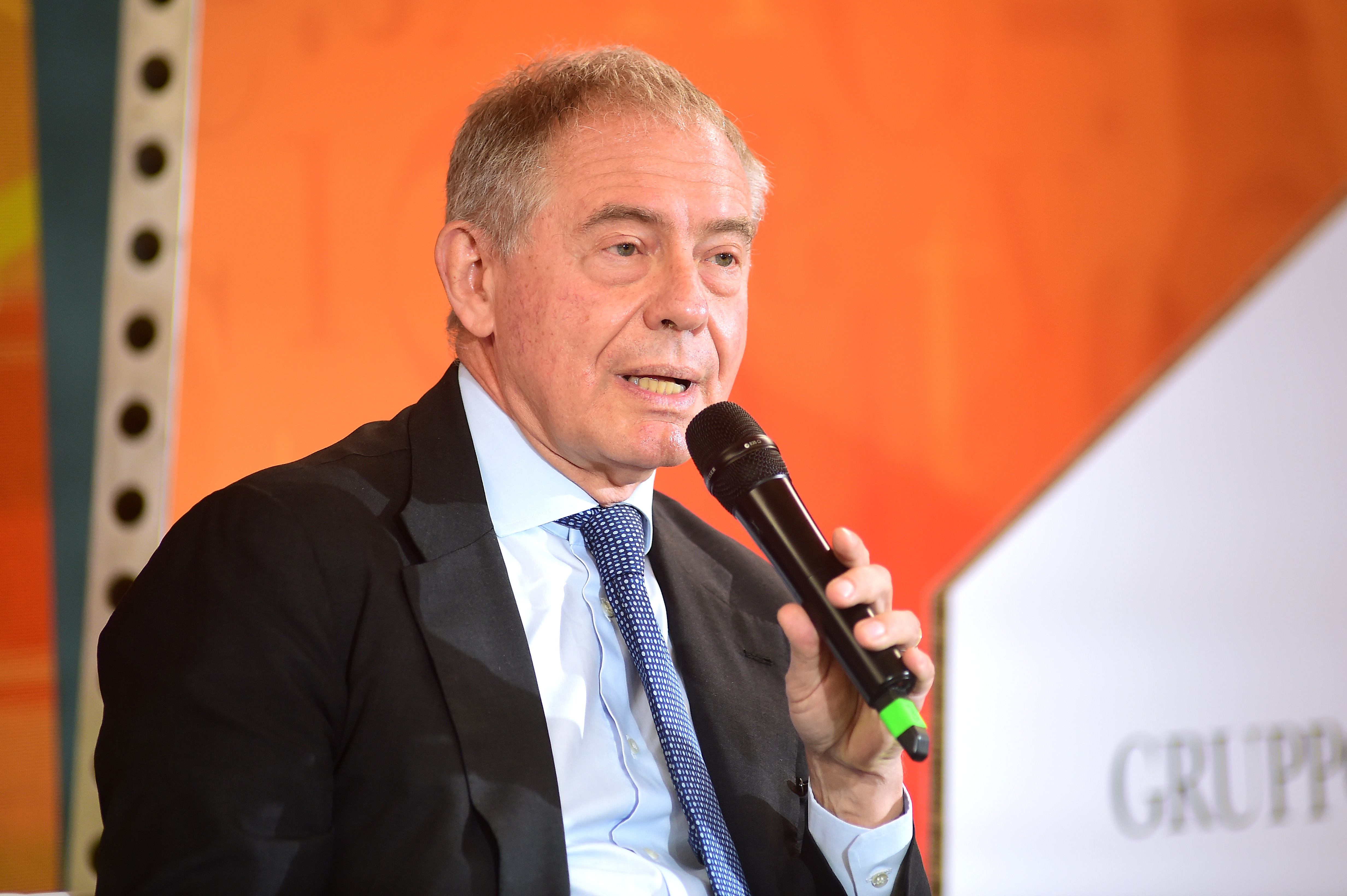 Nucleare Italia: Urso annuncia produzione in 9-10 anni