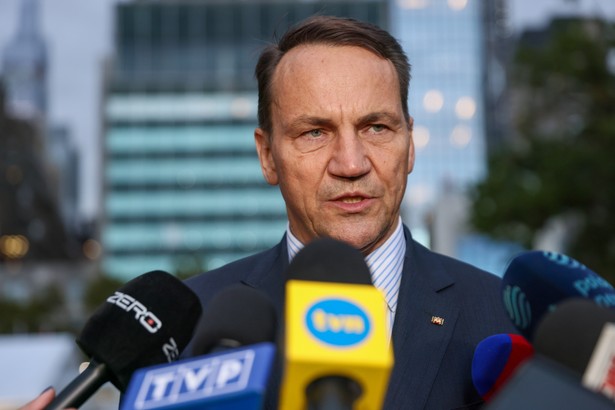 Minister spraw zagranicznych RP Radosław Sikorski