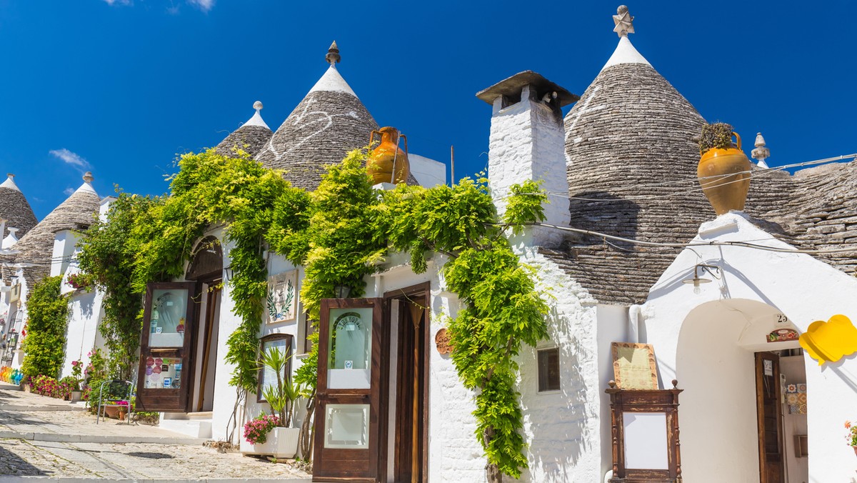 Beautiful town of Alberobello with trulli houses, main turistic district, Apulia region, Southern Italy