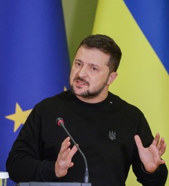 Ukraina niespodziewanie uderzy w Rosję? Zełenski: Rozważamy zmianę strategii wojennej