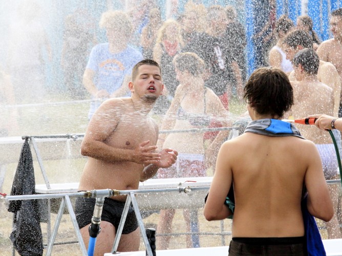 Strefa z toaletami i natryskami