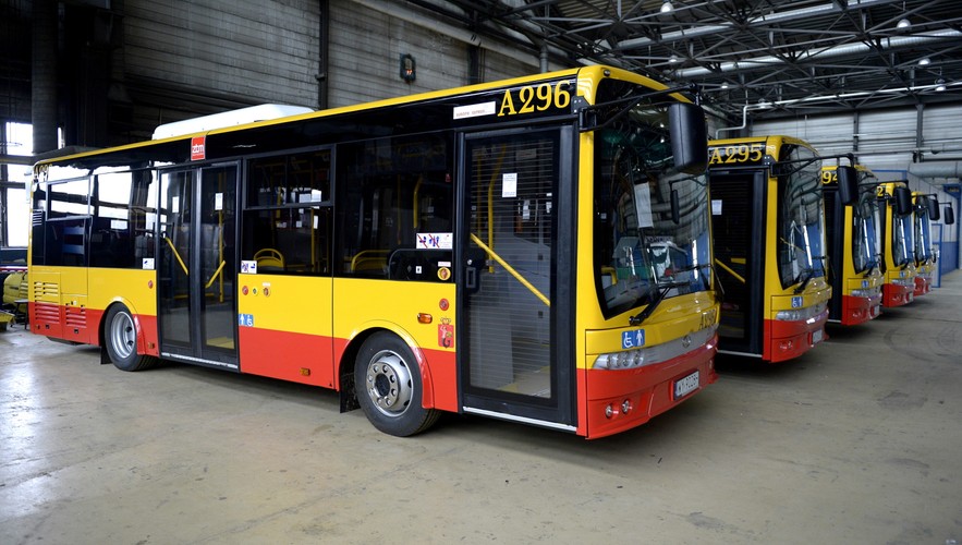 Pomimo trudności, w stanie upadłości w 2015 r. zakład sprzedał 50 autobusów.<br><br>fot. (mr) PAP/Darek Delmanowicz