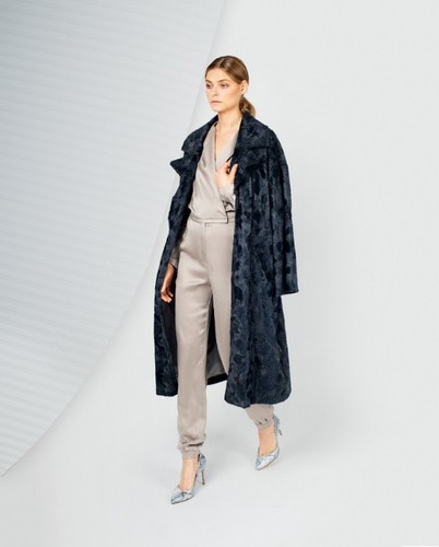 Kolekcja Showroom Edition FEMESTAGE Eva Minge