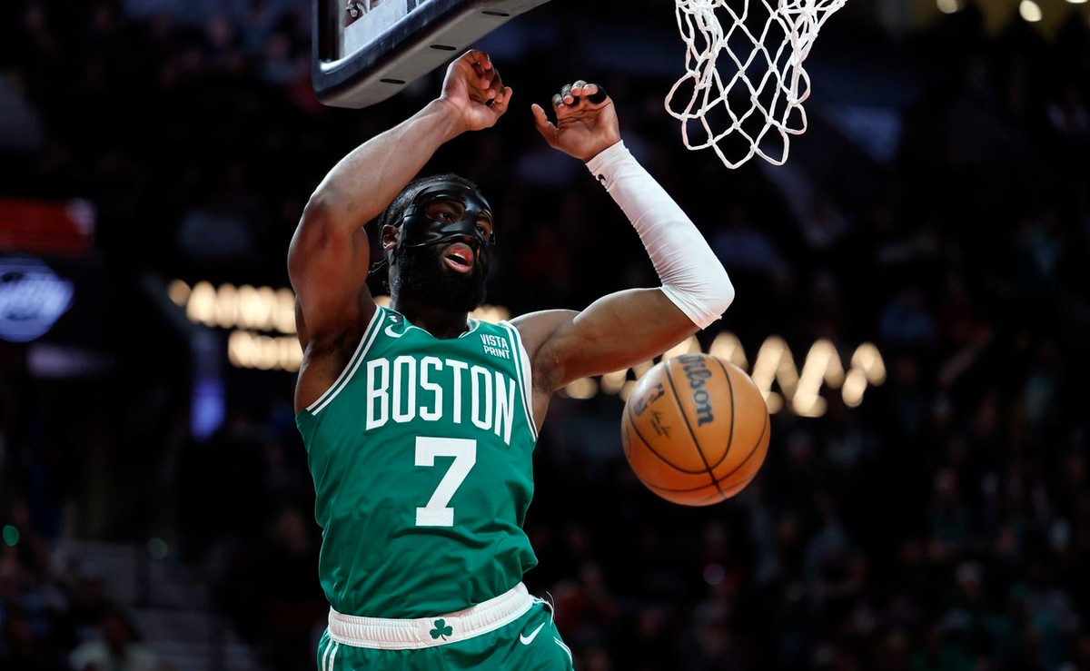 Jaylen Brown Boston Celtics