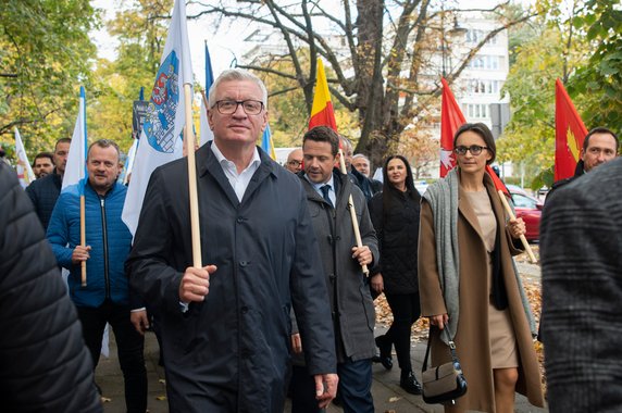 Jacek Jaśkowiak wziął udział w proteście samorządów w Warszawie  fot. E. Lach/UM Warszawa