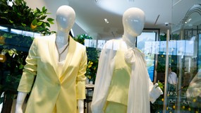 Włoski sznyt w wiosenno-letniej modzie. To gwiazdy wybierają do swojej garderoby