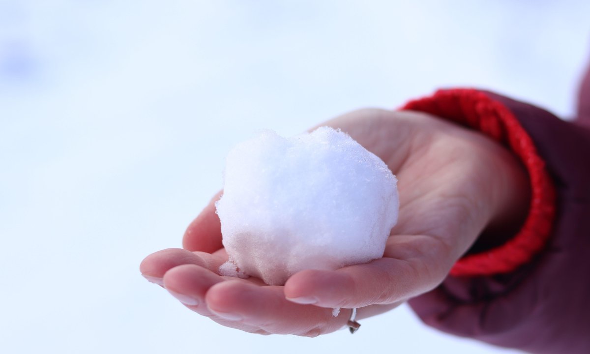 Postanowiła ugotować śnieg. Efekt eksperymentu ją zszokował