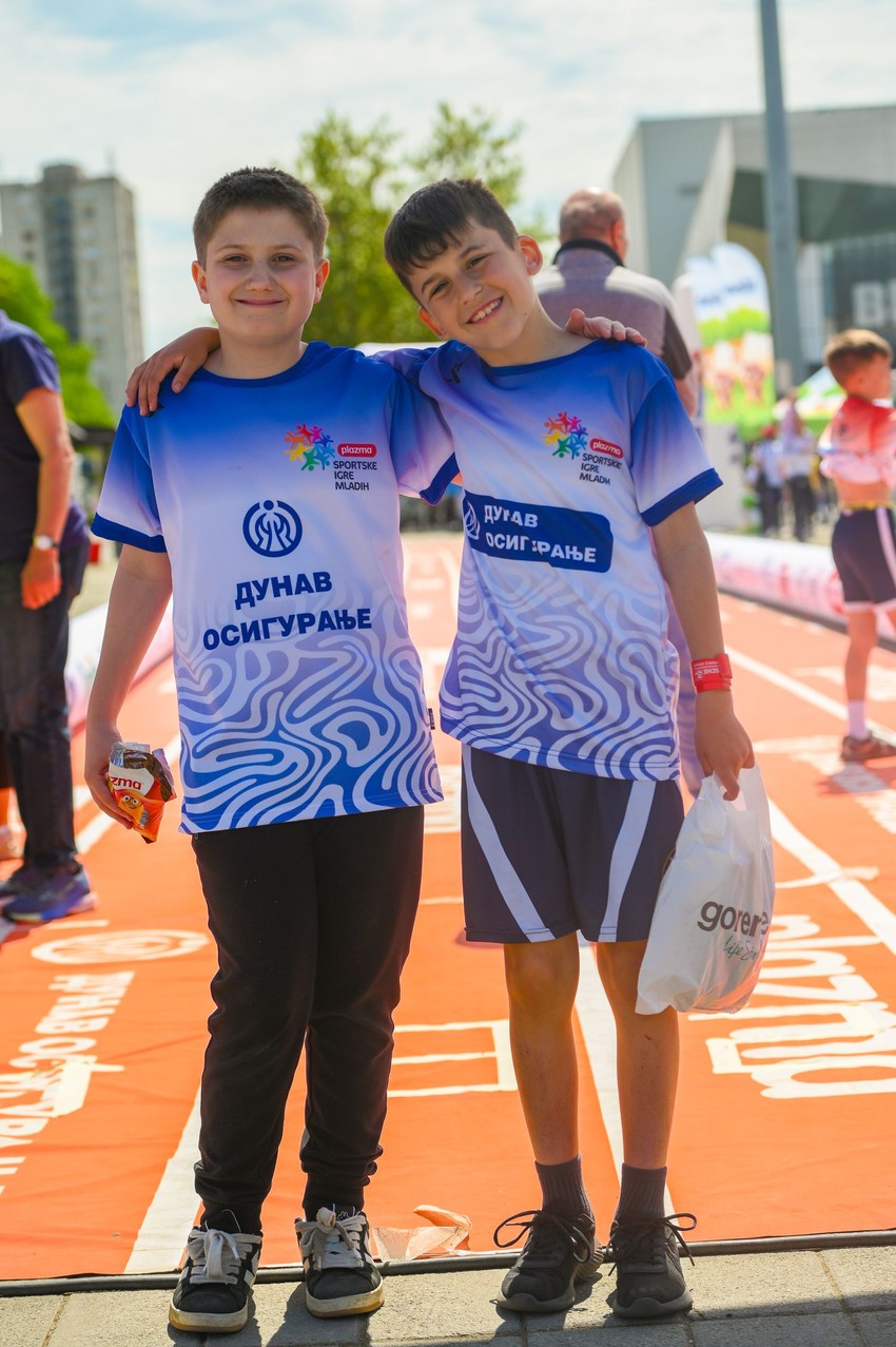 Nadmetanje i drugarstvo  istovremeno 