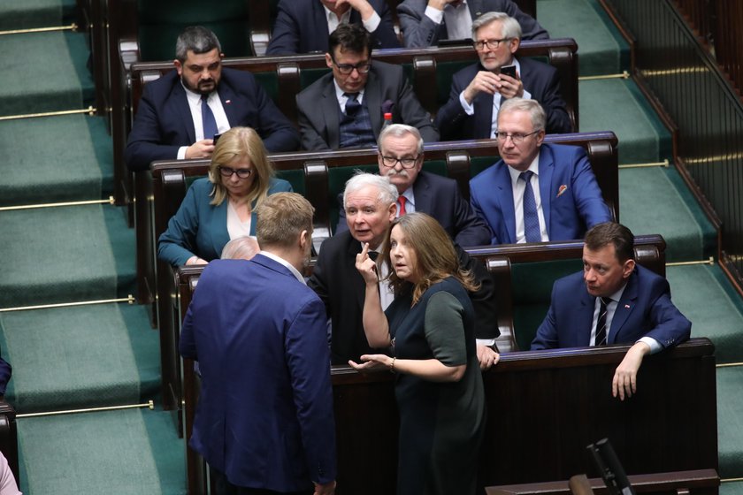 Kulisy rozmowy Zandberga z Kaczyńskim. "Liczę, że zaczną odróżniać debatę w Sejmie od zadymy na stadionie"