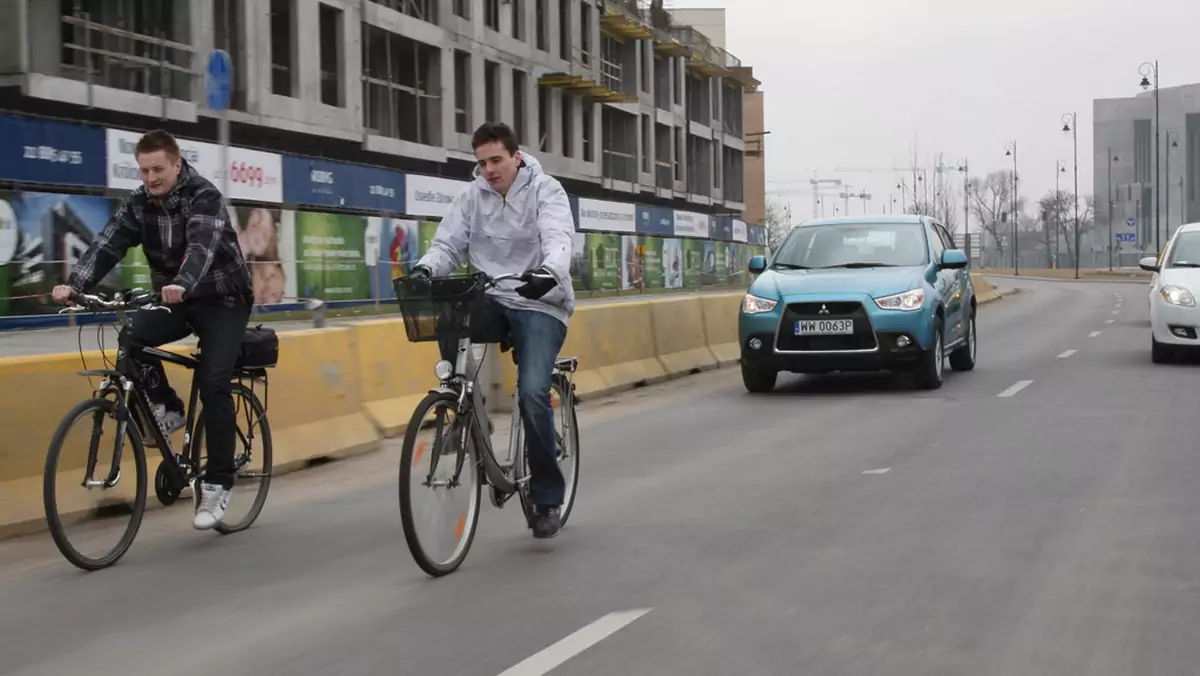 Jazda obok siebie? Jest możliwa, ale tylko w wyjątkowych okolicznościach