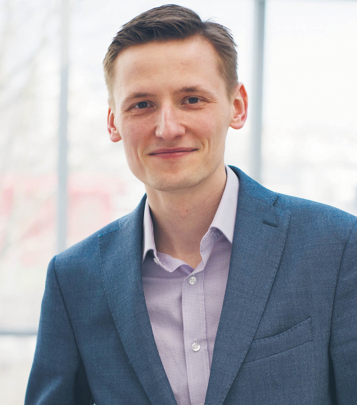 Tomasz Klecor, prawnik zawodowo zajmujący się tokenizacją w kancelarii Legal Geek