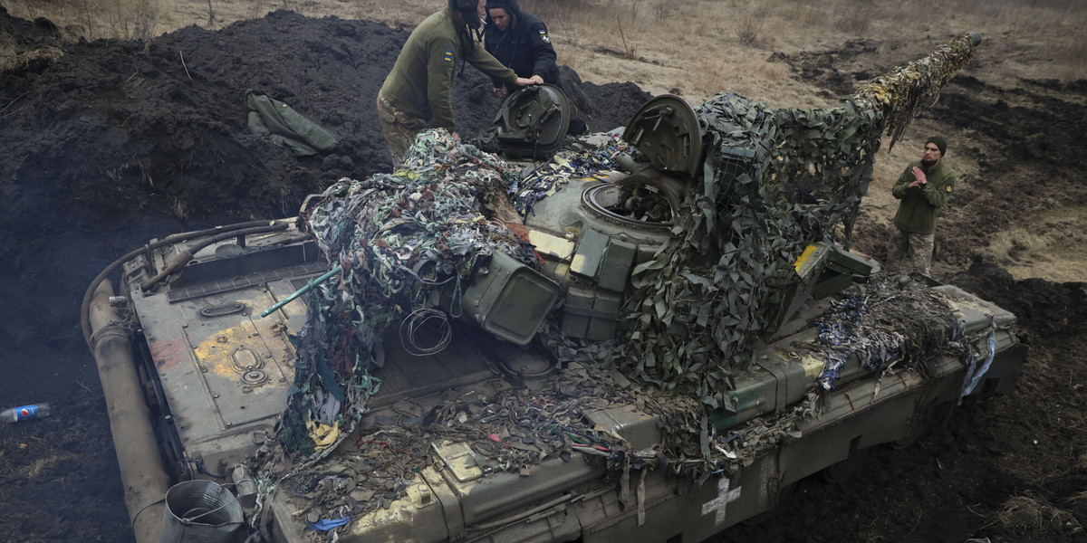 Ukraińskie czołgi w akcji.