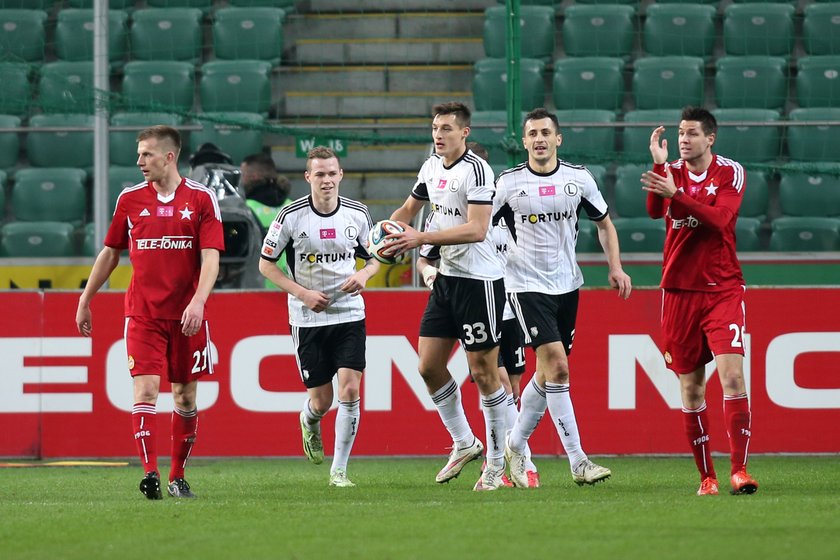 Legia Warszawa - Wisła Kraków 2:2. Remis w klasyku, Wisła o krok od sensacji!