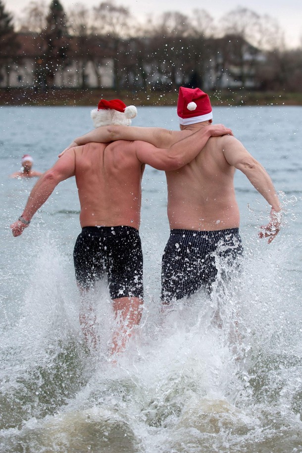 GERMANY TRADITION CHRISTMAS SWIMMING