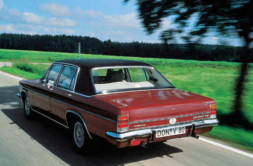 Opel Diplomat - Na placówce dyplomatycznej