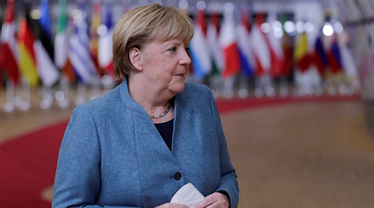 Merkel: gyors előrelépésre van szükség helyreállítási alap végrehajtásában./ Fotó: MTI/EPA/AP/Olivier Hoslet
