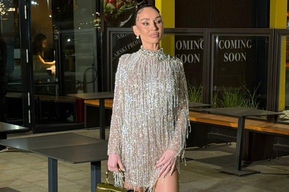 "TO JE REKLA ZA MENE?" Kaća Živković odgovorila koleginici na prozivke, pa progovorila o praznicima sa Stojketom: "Trudim se da budem domaćica"