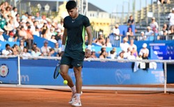Alcaraz wciąż liderem rankingu ATP. Hurkacz spadł na 17. miejsce.