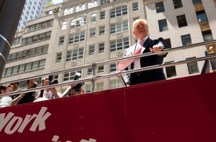 Bloomberg nie wystartuje w wyborach prezydenckich w USA. Nie chce zwiększać szans Trumpa