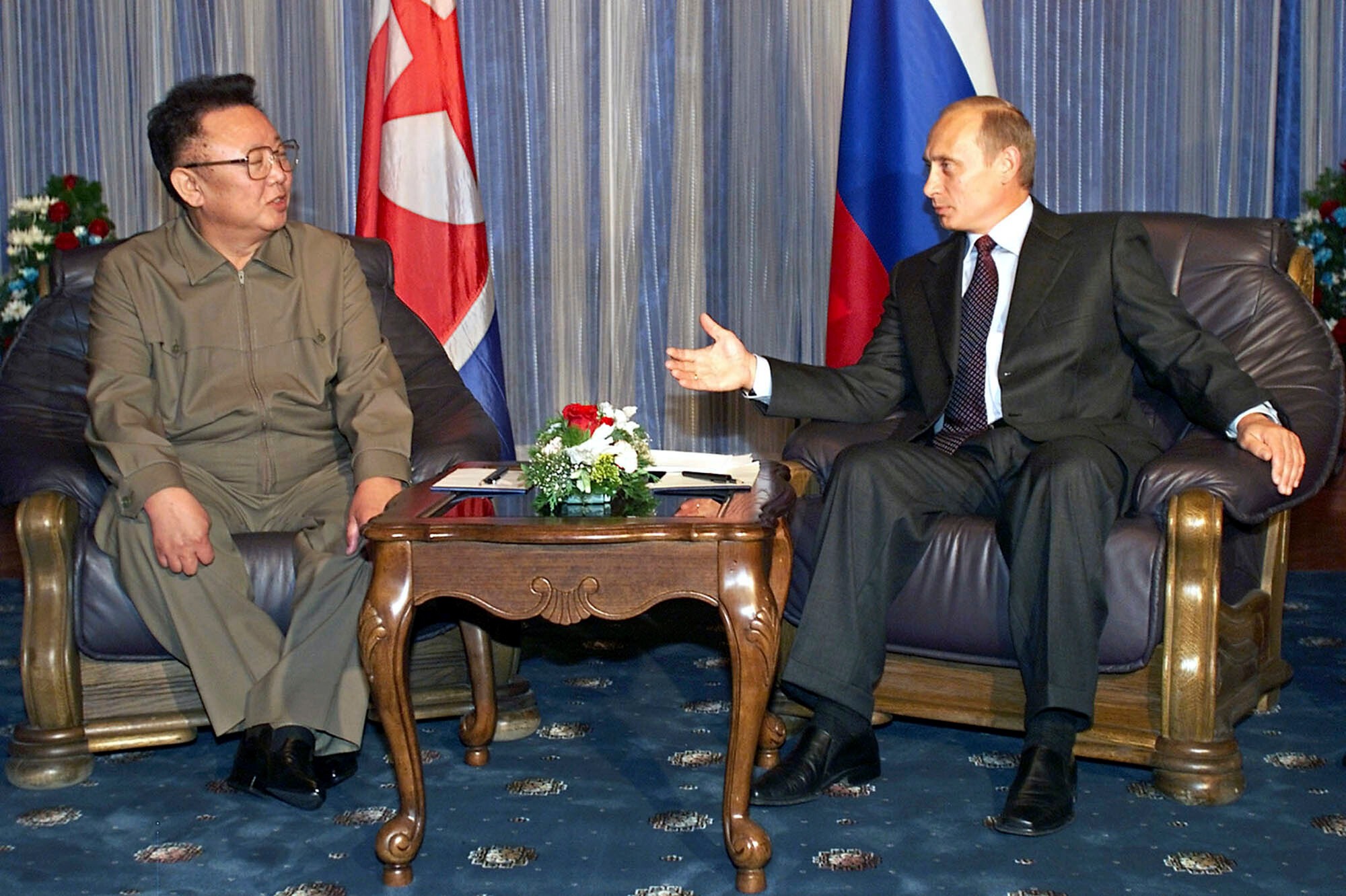 Kim Čong-il  a šéf Kremľa Vladimir Putin.