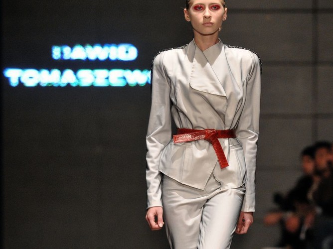 Dawid Tomaszewski na Fashion Week Poland: kolekcja wiosna-lato 2011