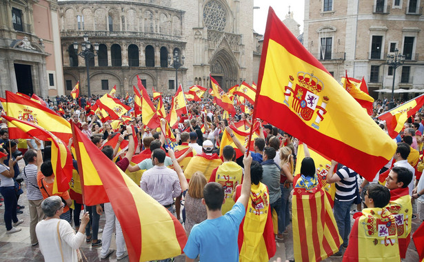 Zwolennicy jedności Hiszpanii zorganizowali też akcje sprzeciwu wobec referendum w kilku miastach Katalonii
