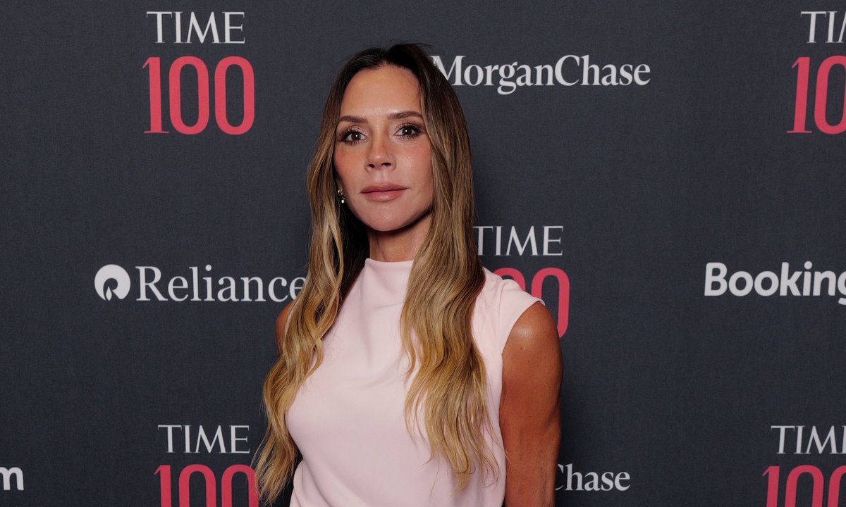 Victoria Beckham zaskoczyła w Nowym Jorku. Ma teraz bardzo długie włosy