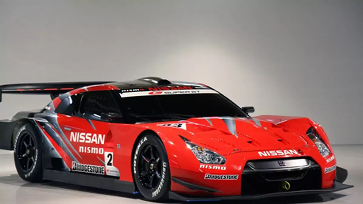 Nissan GT-R GT500 - w nowych barwach fabrycznych