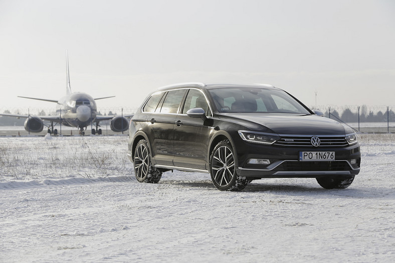 Volkswagen Passat Alltrack - wyższy może więcej