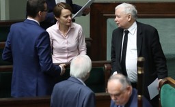 Nocna wrzuta w Sejmie: PiS zmienił Kodeks wyborczy w trybie budzącym zgrozę [OPINIA]