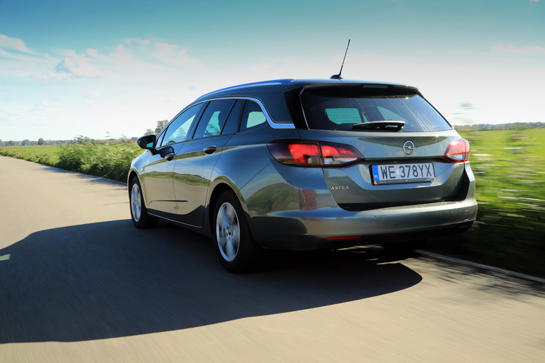 Opel Astra 1.5 D Tourer – dwie twarze małego diesla