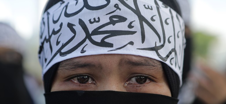 BBC donosi o zbiorowych gwałtach na Ujgurkach. Pekin zaprzecza