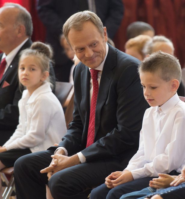 Donald Tusk na inauguracji roku szkolnego. Fot. PAP/Grzegorz Michałowski