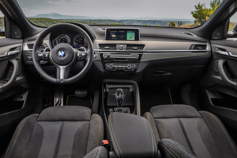 BMW X2 - SUV z genami coupe