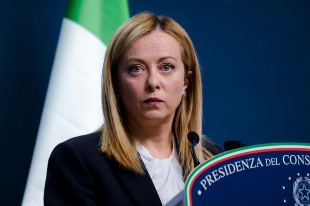 Giorgia Meloni: Jeśli postanawiasz powiedzieć "tak" tylko po to, by zrobić to, co robią inni, nie robisz tego, co przystaje europejskiemu przywódcy