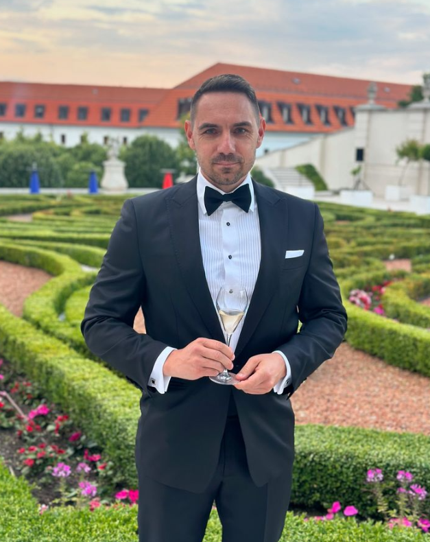 Politik György Gyimesi.