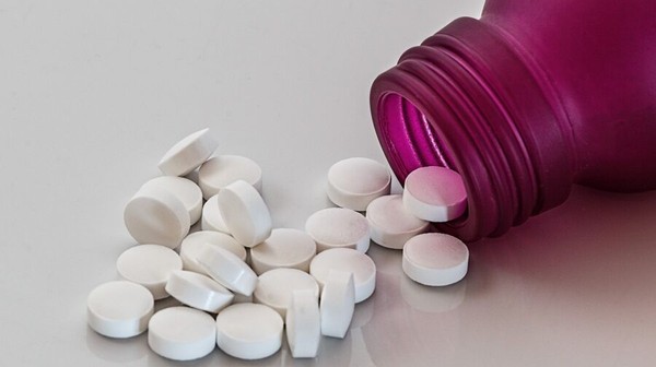 Jodek potasu chroni tarczycę przed wyłapywaniem radioaktywnego jodu, który może pojawić się w wyniku zdarzenia nuklearnego. Lekarze jednak przestrzegają, aby nie zażywać tabletek profilaktycznie, gdyż może to zagrażać zdrowiu. 