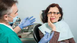 Zatrucie zęba – na czym polega dewitalizacja zęba? Czy jest niebezpieczna? [WYJAŚNIAMY]