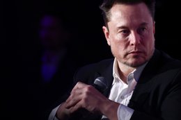 Elon Musk: jeśli kiedykolwiek zostałeś zwolniony to "czerwona flaga" przy rekrutacji