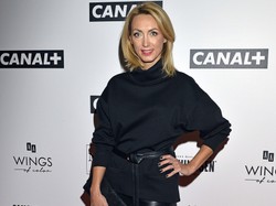 Anna Kalczyńska w bardzo kusej mini udowadnia, że po 40 też można być HOT. FOTO