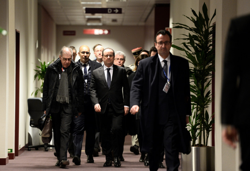 Dyplomaci państw UE podczas szczytu w Brukseli