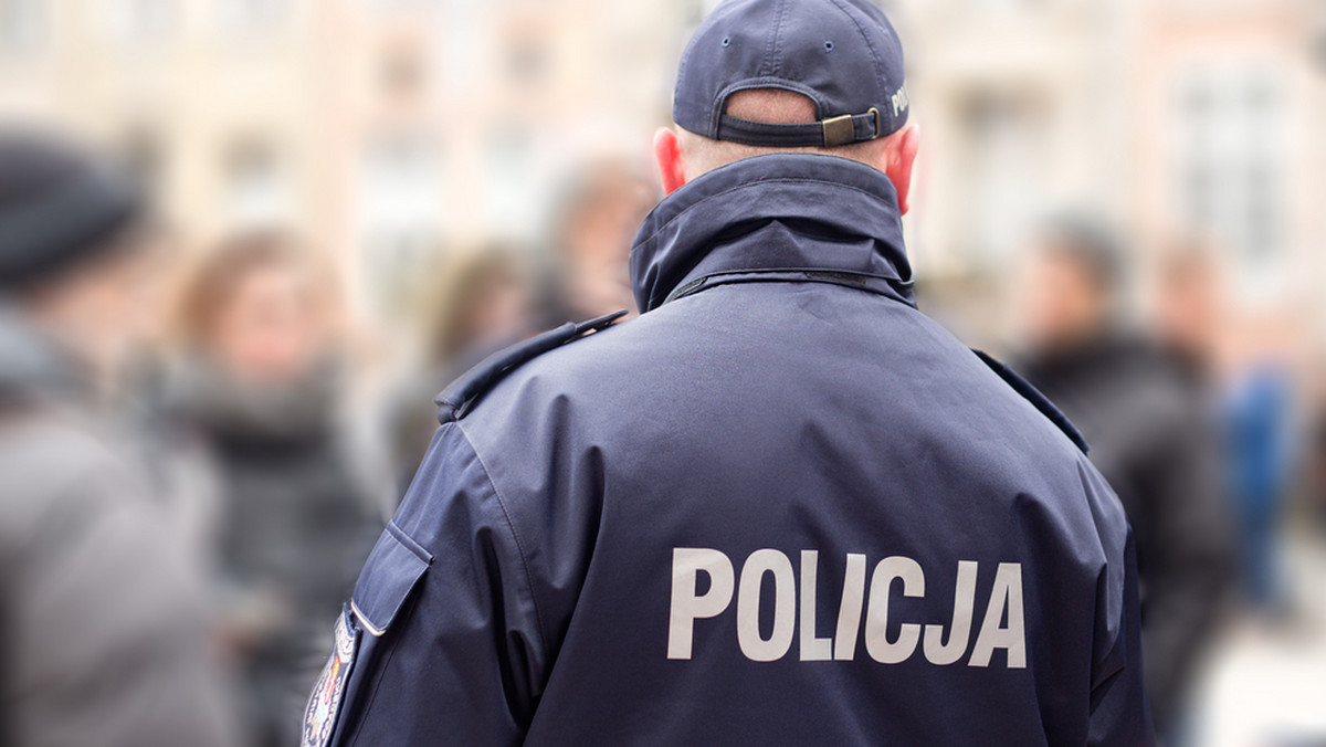 Funkcjonariusze policji zatrzymali na gorącym uczynku mężczyznę, który zaatakował taksówkarza w okolicy Pępic - poinformował oficer dyżurny KP Policji w Brzegu.