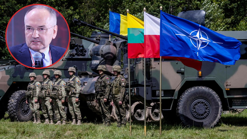 Andrew A. Michta oraz polscy (po prawej) i rumuńscy (po lewej) żołnierze obok pojazdów wojskowych, flag narodowych i flagi NATO