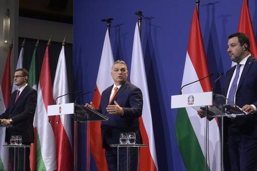 Budapest Spotkanie  w którym uczestniczą Mateusz Morawiecki, Viktor Orban i Matteo Salvini 