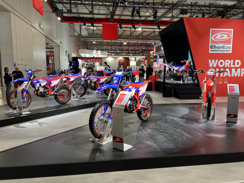 Wystawa motocyklowa EICMA 23