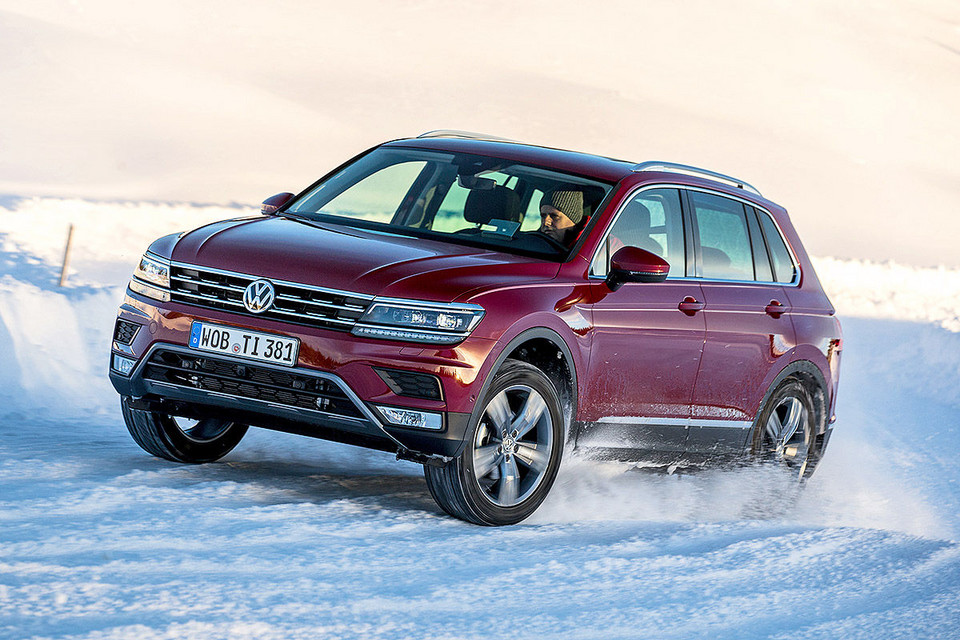Nowy Volkswagen Tiguan stabilny nawet na lodzie Test