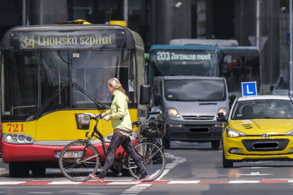 Nowe zakazy dla kierowców i pieszych. Nadchodzi rewolucja w prawie