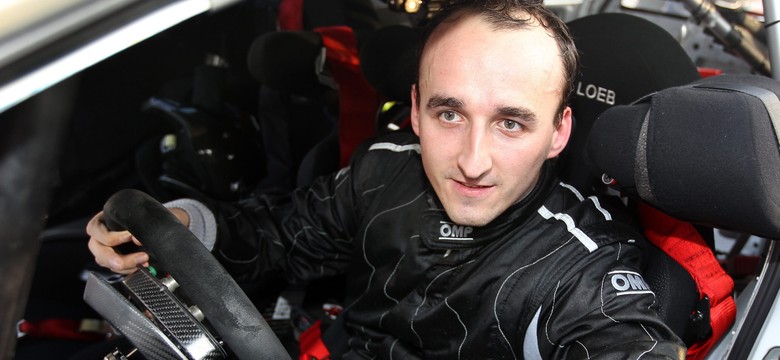 Kubica nie zwalnia tempa. Jego największy rywal miał wypadek