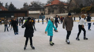 Koniec największego i najstarszego lodowiska. Powstaną kolejne korty tenisowe?