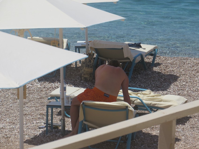 Paparaco - Miloš Krasić na plaži